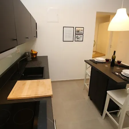 Apartmani Tri Bunje Tribalj Zewnętrze zdjęcie