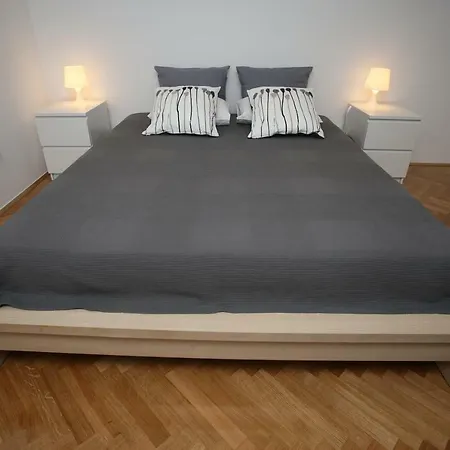 Apartmani Tri Bunje Tribalj Zewnętrze zdjęcie
