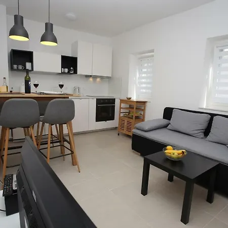 Apartmani Tri Bunje Tribalj Zewnętrze zdjęcie