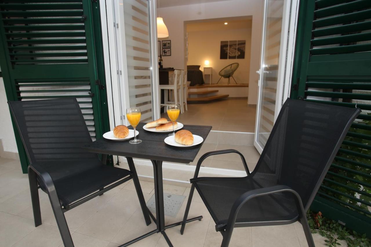 Apartment Tri Bunje *